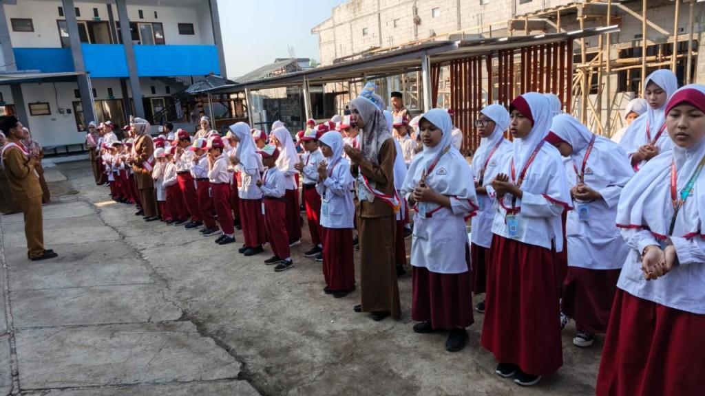 Sambut Peserta Didik Baru, MI Syihabuddin Gelar Apel Pembukaan MATAMUDA T.A. 2026/2027