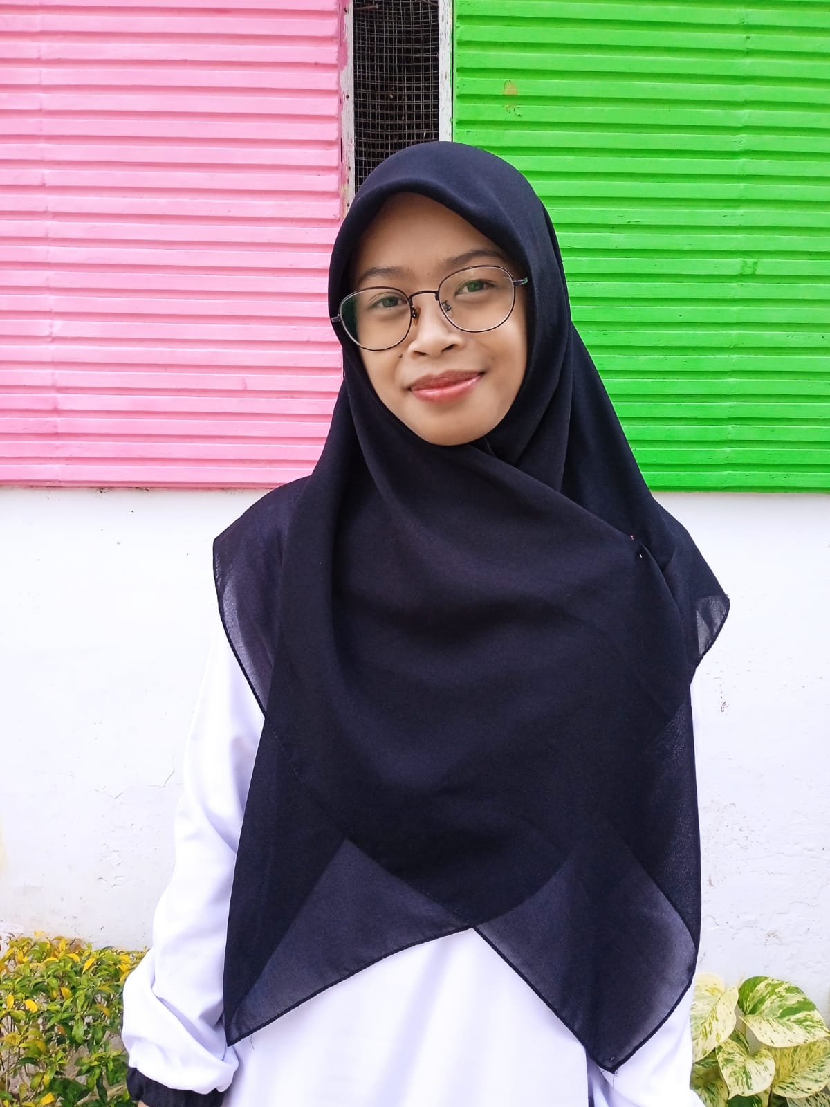 Fatimatuzzarough, S.Pd